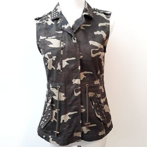 Camouflage Studded Vest